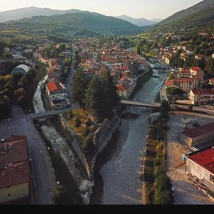 Hotel La Torre Di Pieve à Pieve Santo Stefano Extérieur photo